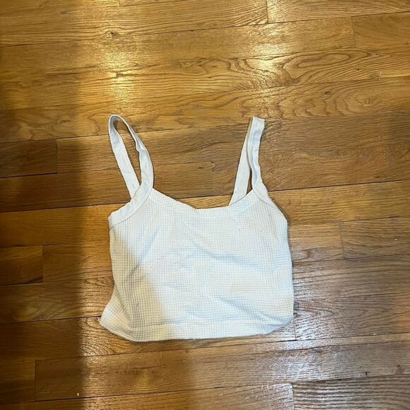 Forever 21 Tops - Forever-21 Women's White and Cream Crop-top